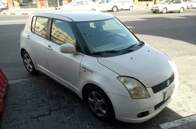 Used Suzuki Swift For Sale in Doha #5771 - 1  image 